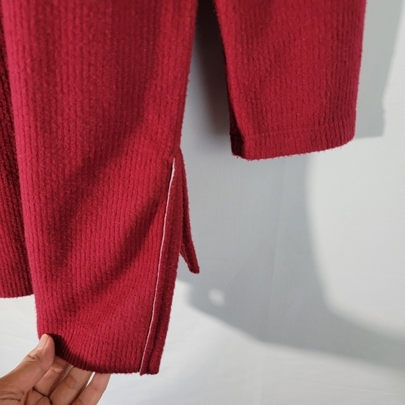 By Anthropologie Burgundy Turtleneck High-Low Long Knit Tunic Sz S Valentine - Picture 8 of 12